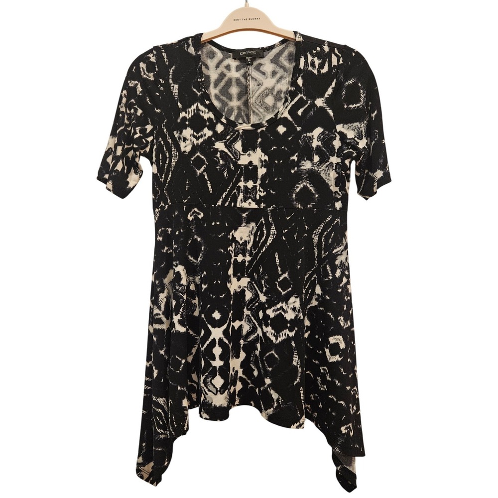 Karen Kane Y2K Black White Abstract Print Asymmetrical Hem Top Tunic Size M